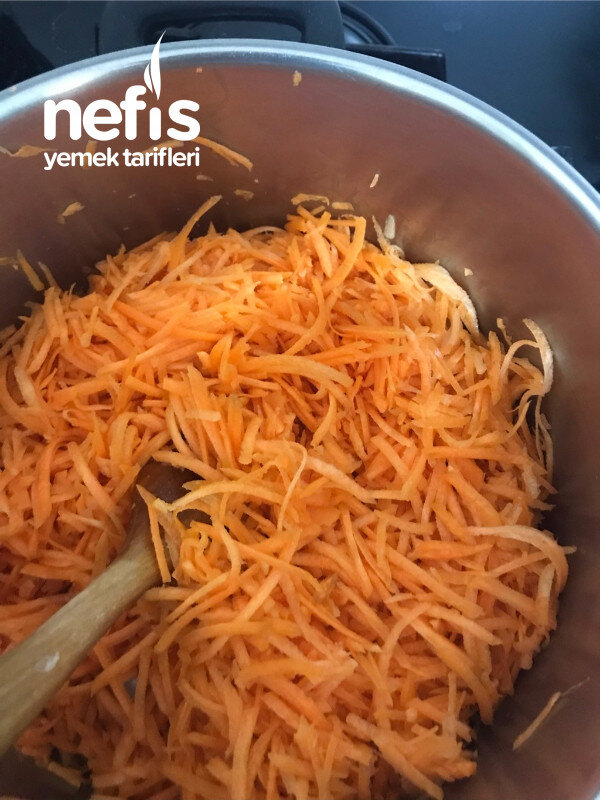 Arpa Şehriye Salatası
